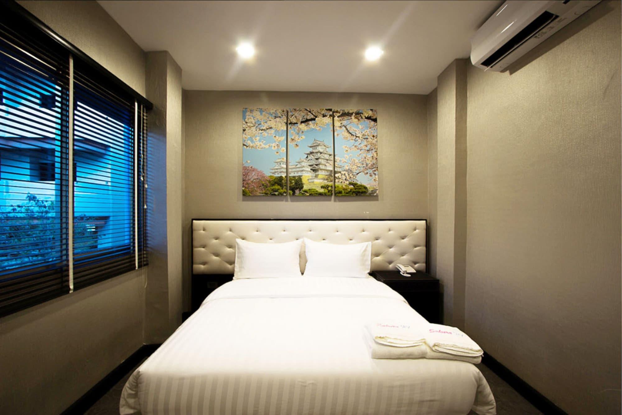 Sakura Sky Residence Bangkok Exterior foto