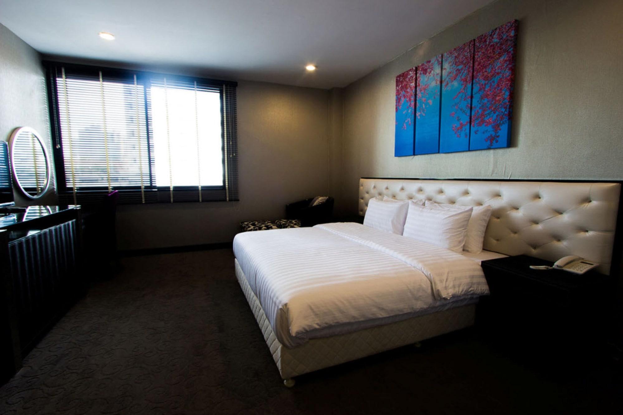 Sakura Sky Residence Bangkok Exterior foto
