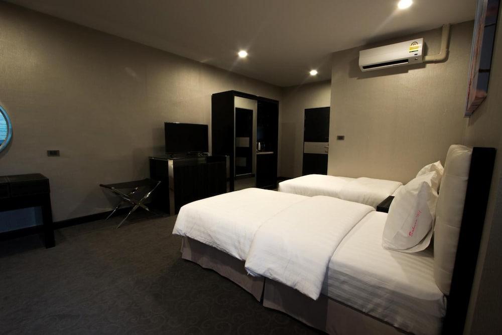 Sakura Sky Residence Bangkok Exterior foto